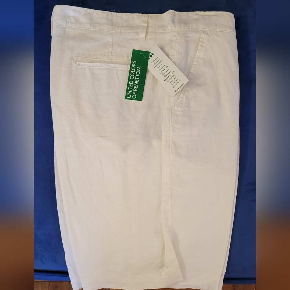 Brand New United Colors of Benetton Cream (off white) Linen Shorts for Men